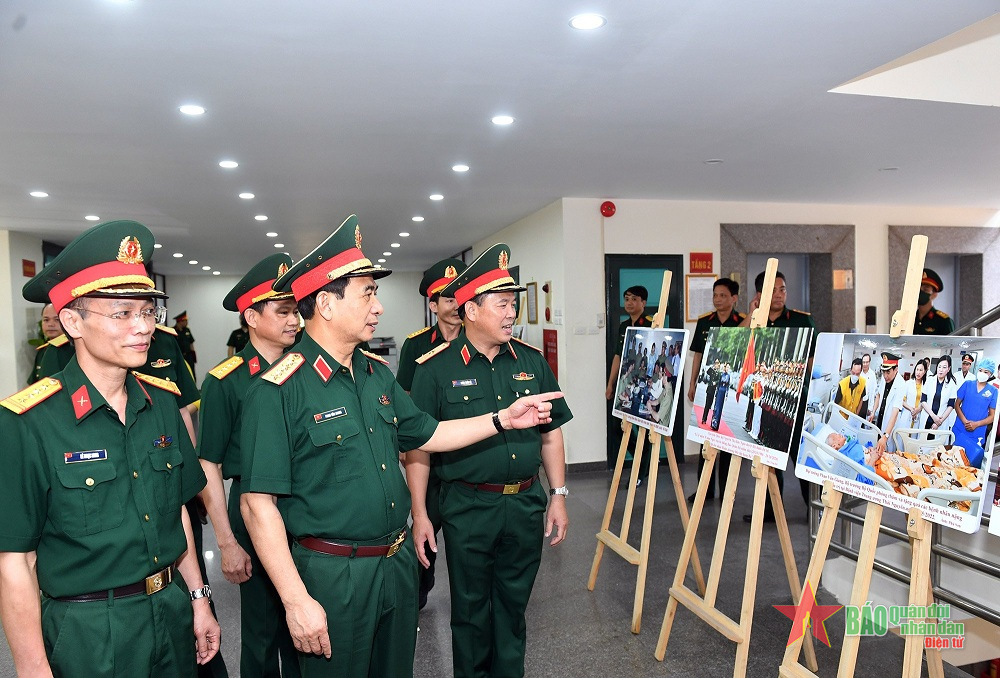 Những ngày làm số báo đầu tiên